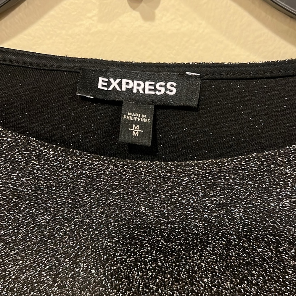 Express Top - Picture 3 of 4